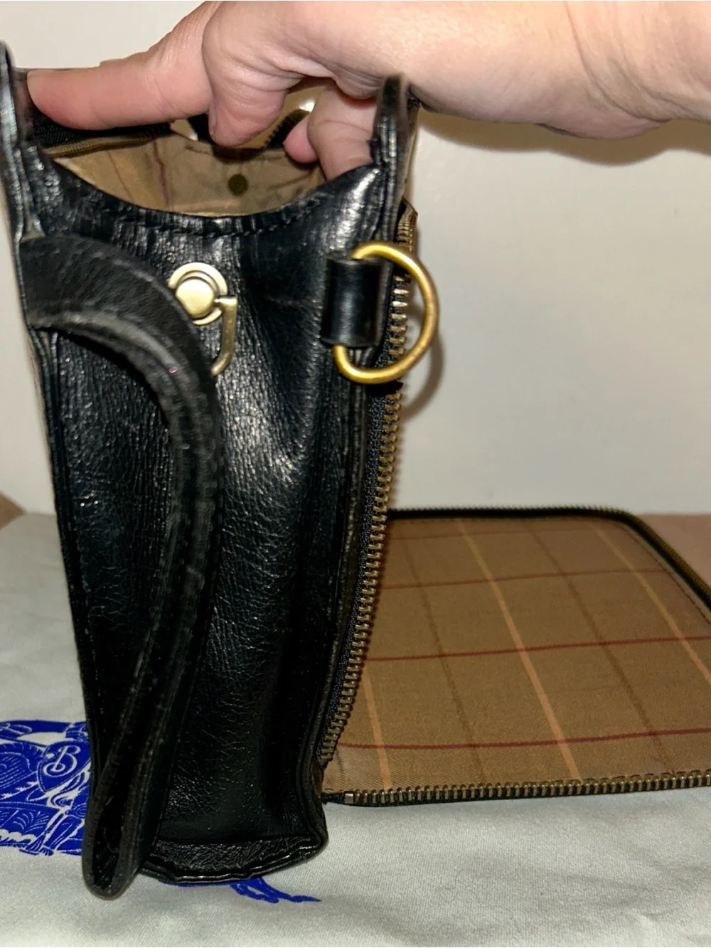 Burberrys pebbled leather crossbody / clutch bag from the pre-1999 era